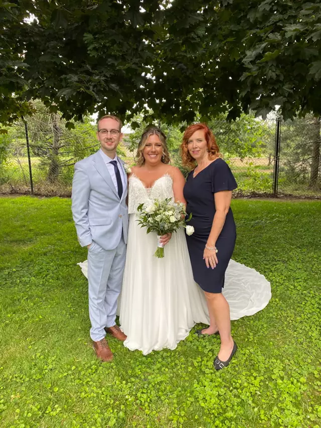 Officiants: Cathy Davis & Company 4