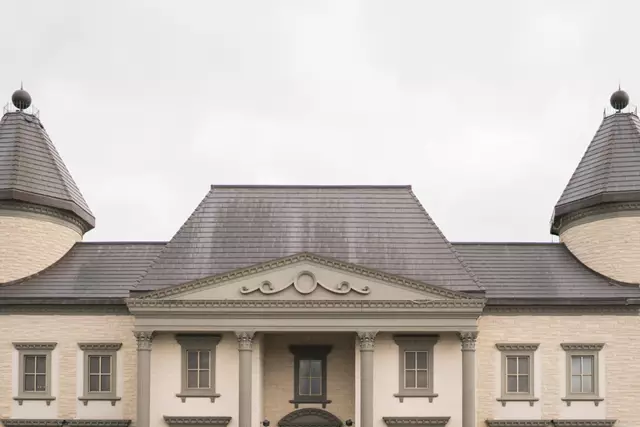 Banquet Halls: Chateau Le Jardin Event Venue 22