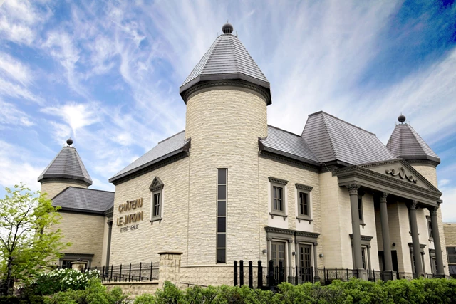 Banquet Halls: Chateau Le Jardin Event Venue 4