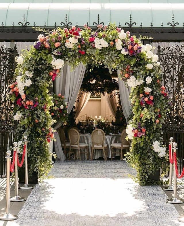 Banquet Halls: Chateau Le Parc 6