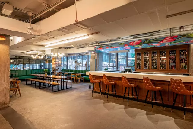 Restaurants: Chefs Hall 1