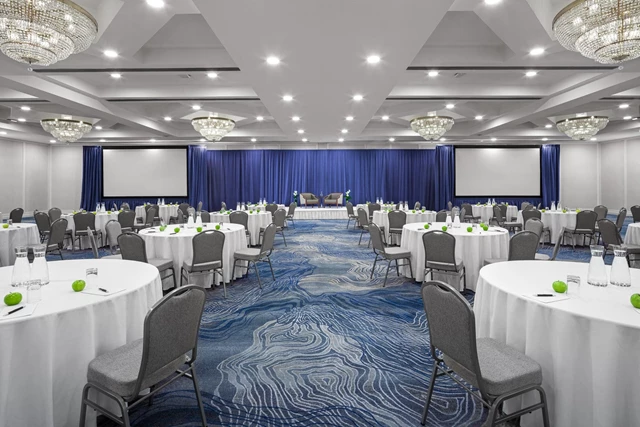 Hotels: Chelsea Hotel Toronto 5