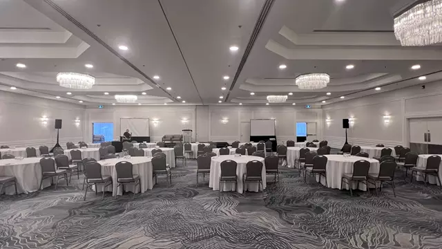 Hotels: Chelsea Hotel Toronto 3