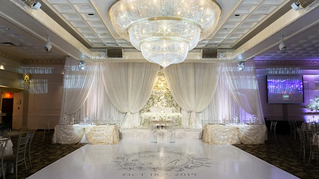 Banquet Halls: Claireport Place 32