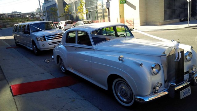 Limousines: Classic Rolls Royce 2