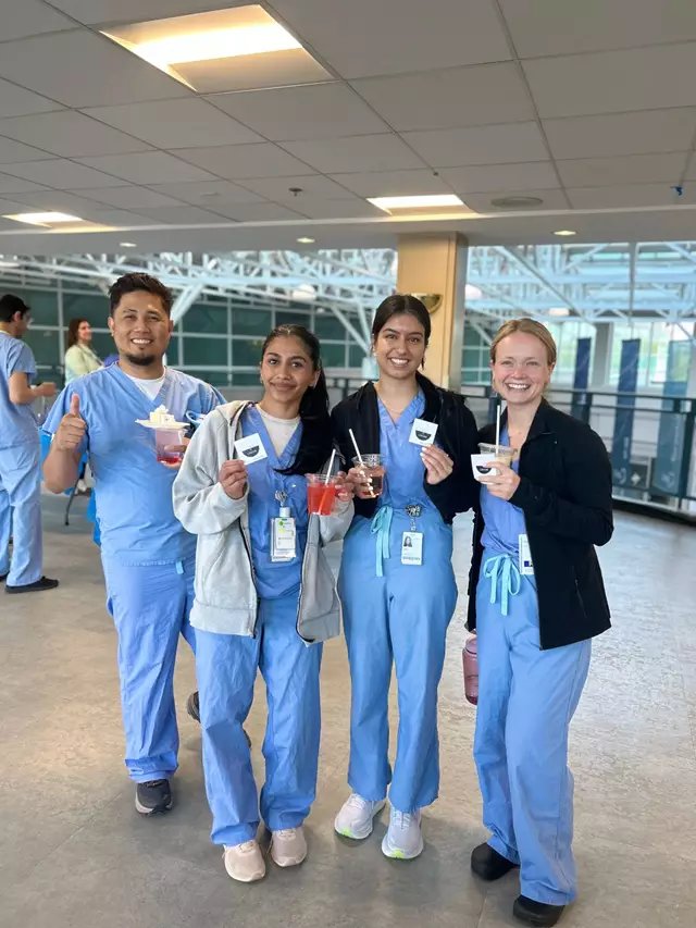 Mobile Bar Services: Coco & Cream Mobile Bar 5