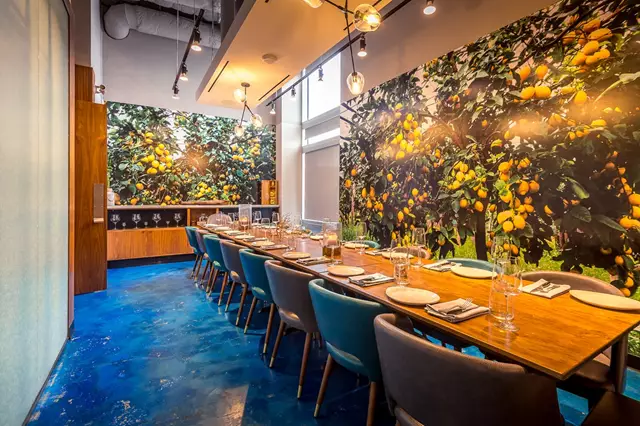 Restaurants: Costa Sorrento 1