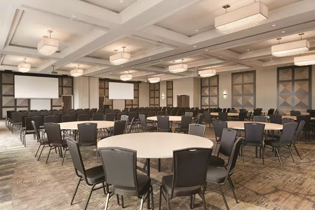 Hotels: Courtyard by Marriott Toronto Mississauga West 3