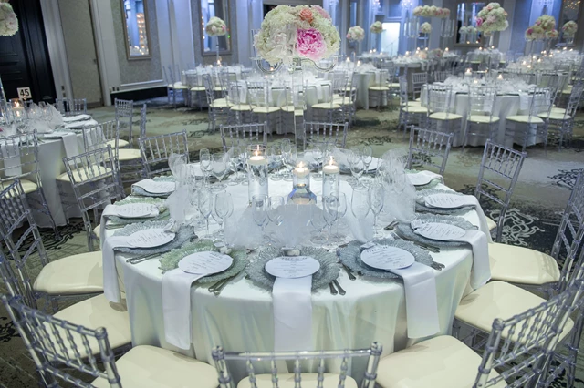 Banquet Halls: Crystal Fountain Event Venue 7