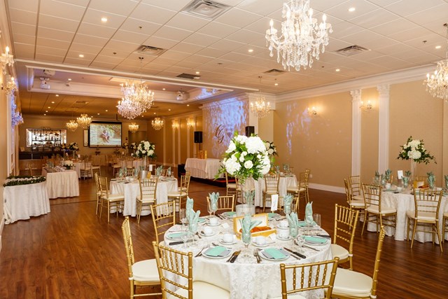 Banquet Halls: Crystal Grand Banquet Hall 6