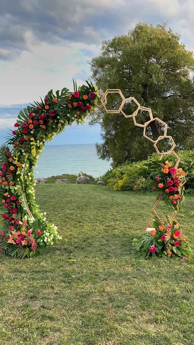 Mansions/Houses: Cyrus Estate 15