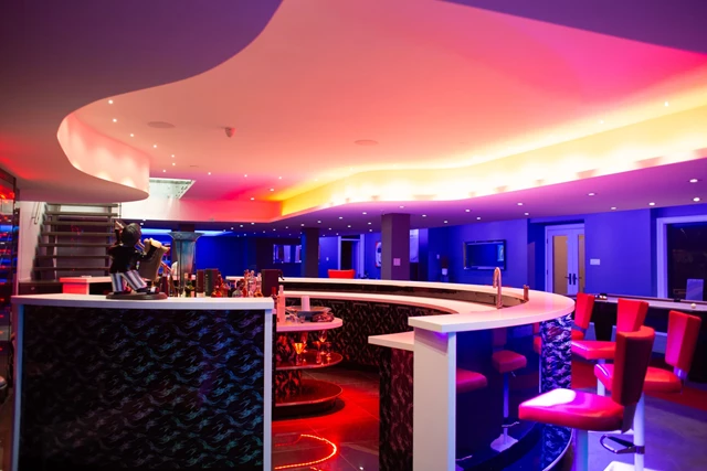 Mansions/Houses: Cyrus Estate 11