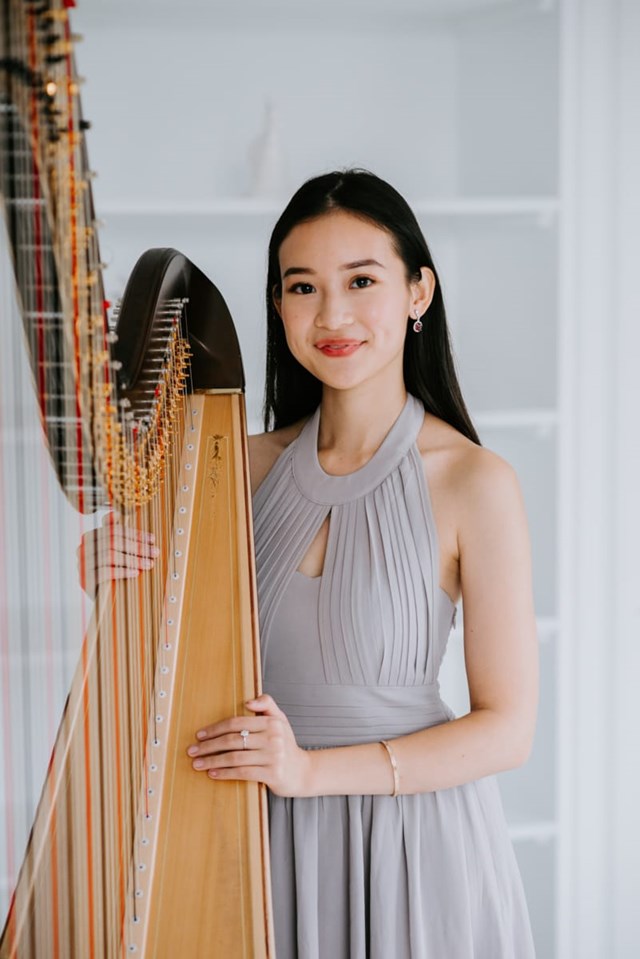 Live Music & Bands: Denise Fung, Harpist 2