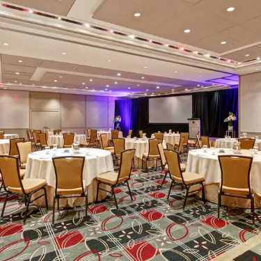 Save BIG on Our Toronto Meeting Package