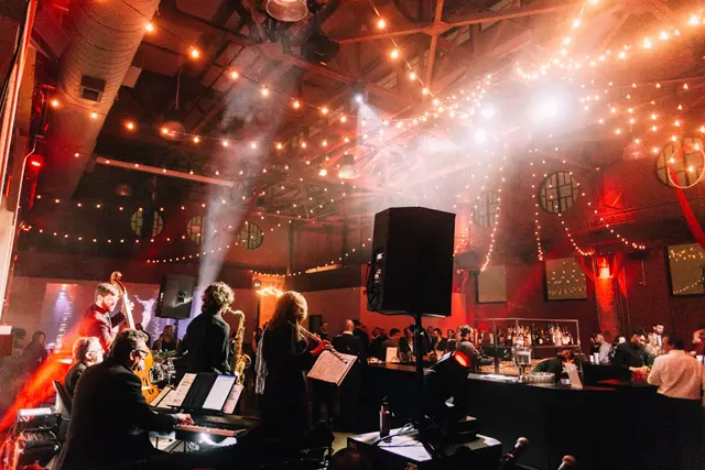 Live Music & Bands: Dr Dave & Friends 4