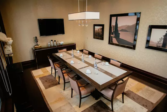 Golf & Country Clubs: Eagles Nest Golf Club 3