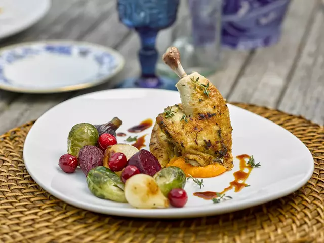 Full Service Caterers: Eatertainment Special Events & Catering 2