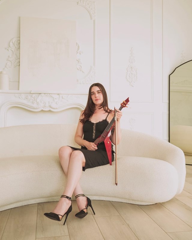 Live Music & Bands: Ellen Daly - Violinist 3