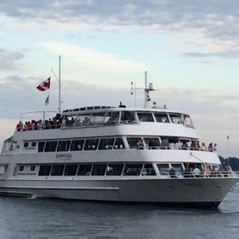 Cruise Ship/Yachts: Empress of Canada 6