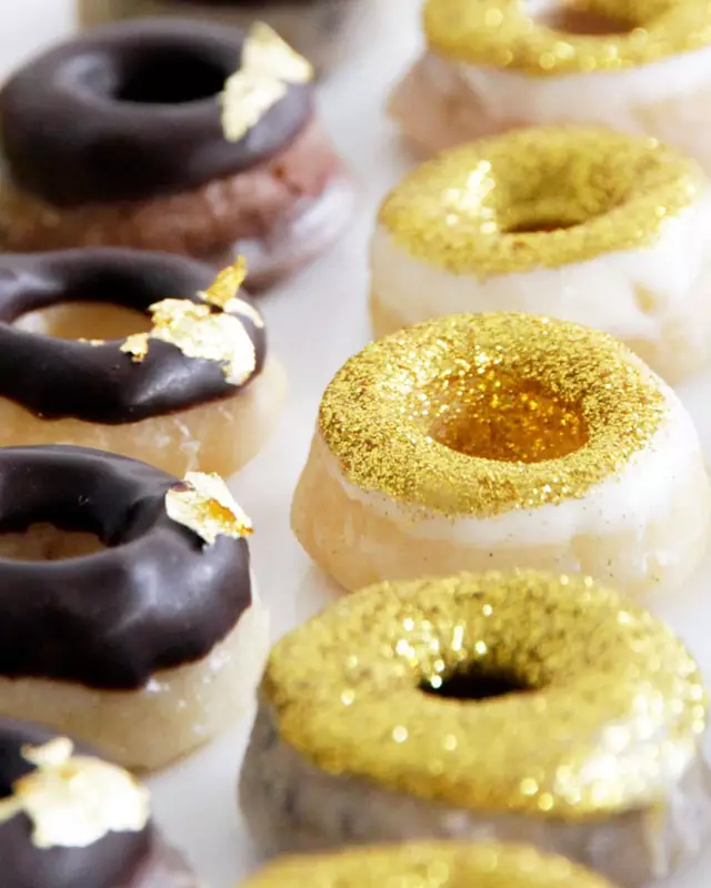 Wedding Caterers: Encore Catering 23