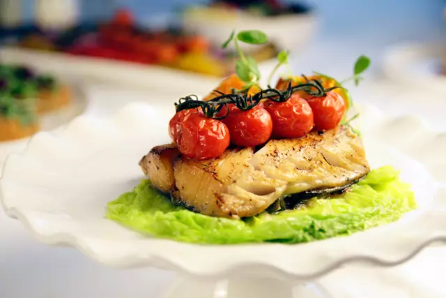 Wedding Caterers: Encore Catering 9