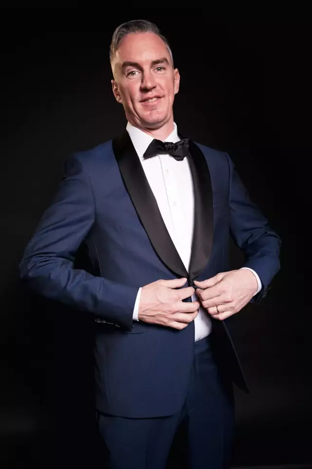 Disc Jockey's / DJs: Evolved Entertainment 5