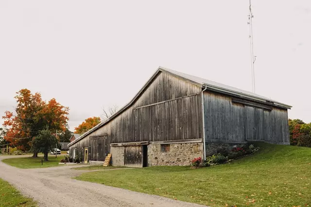 Barn Venues: Fermanagh Farms 4