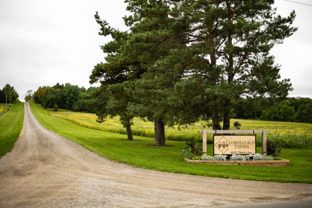 Barn Venues: Fermanagh Farms 6