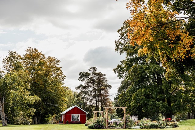 Barn Venues: Fermanagh Farms 1