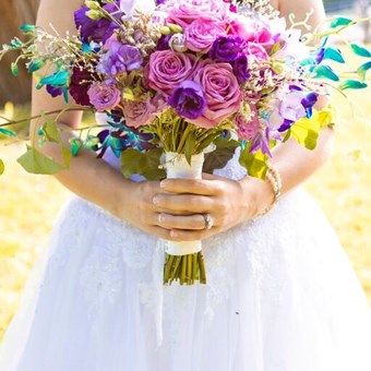 Florists: First Comes Love Weddings & Floral Designs 4