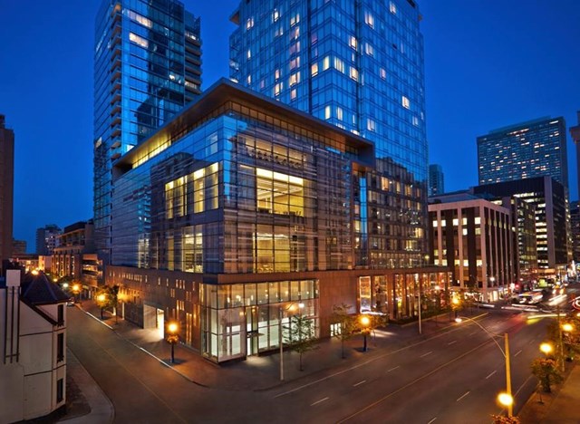 Hotels: Four Seasons Hotel Toronto 9