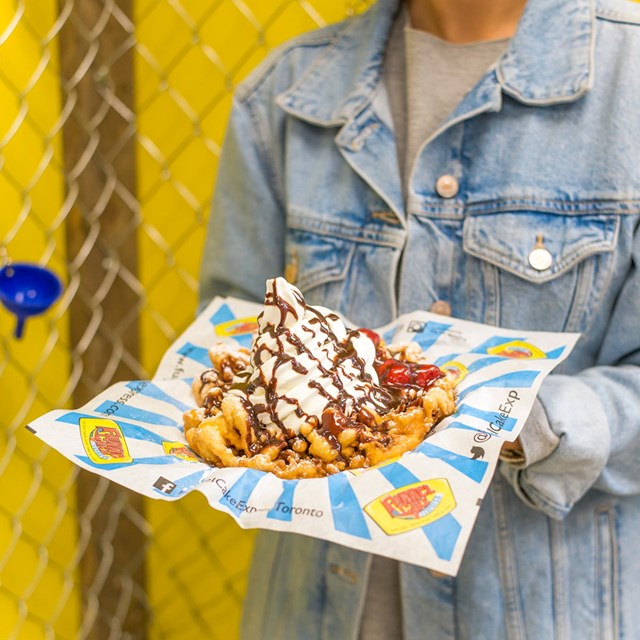 Food Trucks: Funnel Cake Express 17