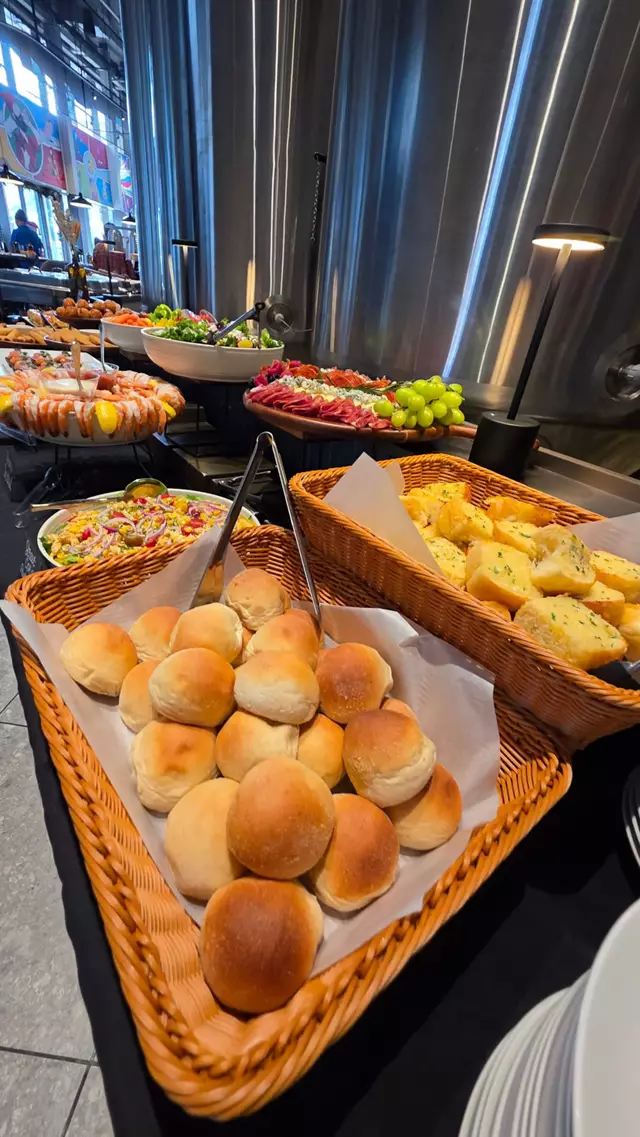 Restaurants: GLB BrewPub 4