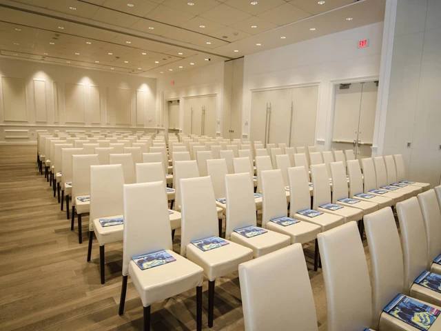 Special Event Venues: Goldhar Conference & Celebration Centre 1