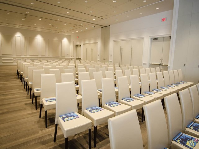 Special Event Venues: Goldhar Conference & Celebration Centre 4