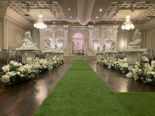 Banquet Halls: Grand Cinnamon Banquet & Convention Centre 9