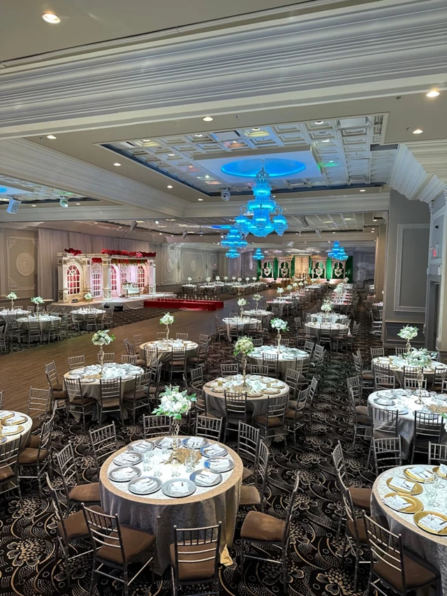 Banquet Halls: Grand Cinnamon Banquet & Convention Centre 3