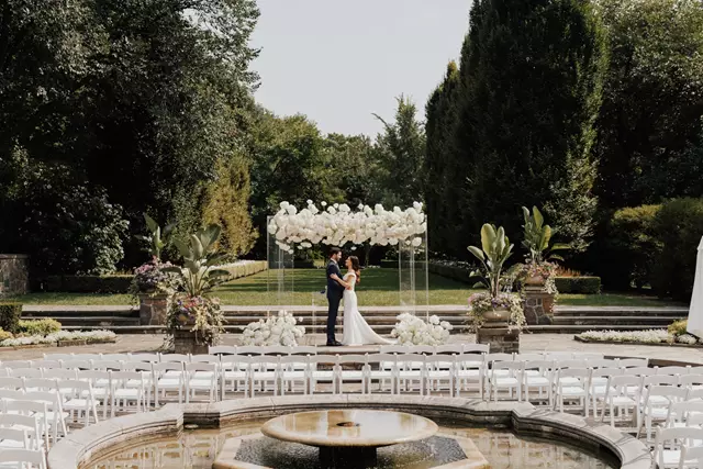 Mansions/Houses: Graydon Hall Manor 4