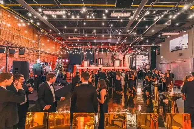 Breweries: Henderson Brewing Co. 4