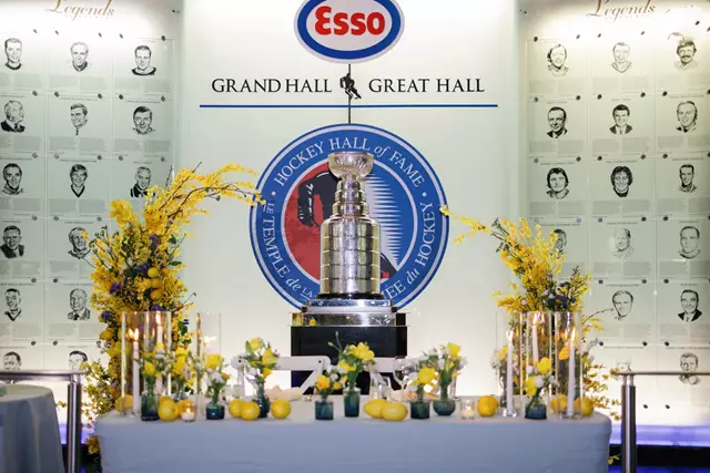 Galleries/Museums: Hockey Hall of Fame 2