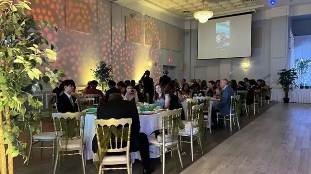 Banquet Halls: JC's Banquet and Convention Centre 8