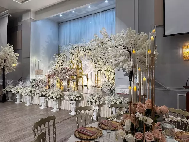 Banquet Halls: JC's Banquet and Convention Centre 3