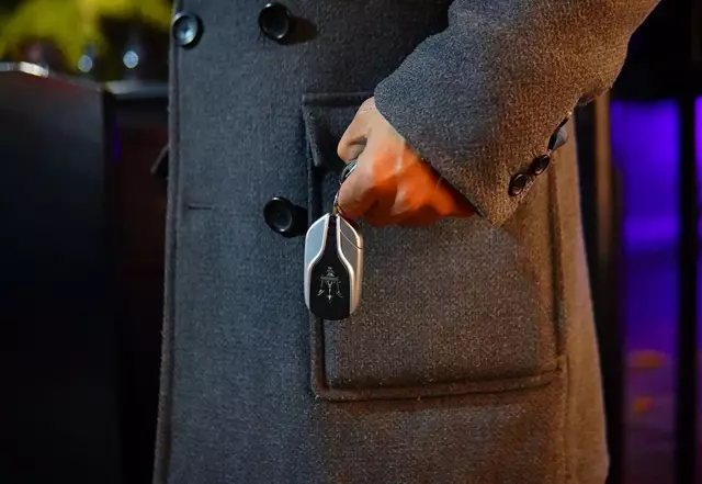 Valet Services: King Valet 3