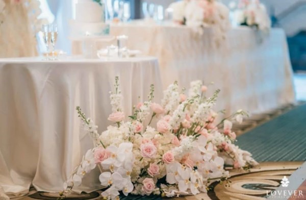 Wedding Planners: Lovever Weddings & Events 13