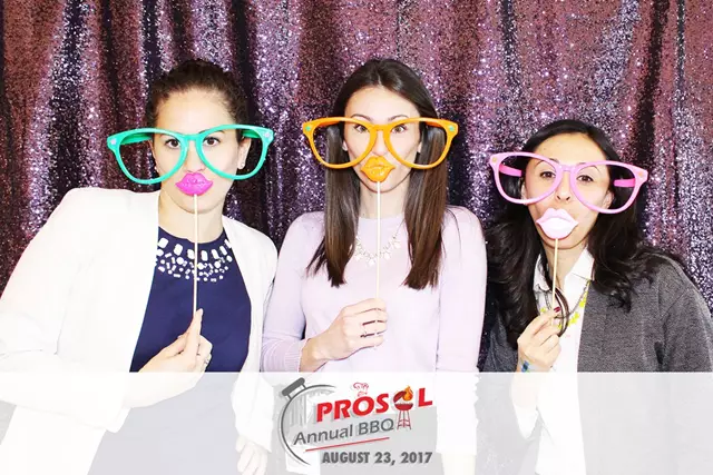 Photo Booths: Lux Photo Booth 1
