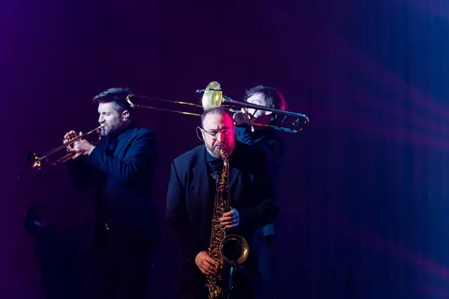 Live Music & Bands: Main Event Music 3