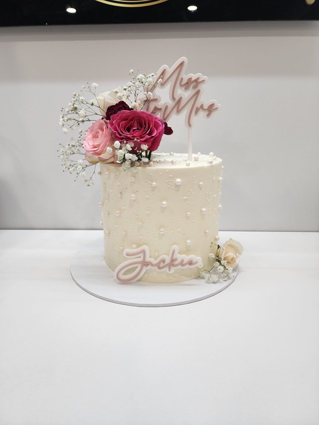 Wedding Cakes: Maison de Gateau 18