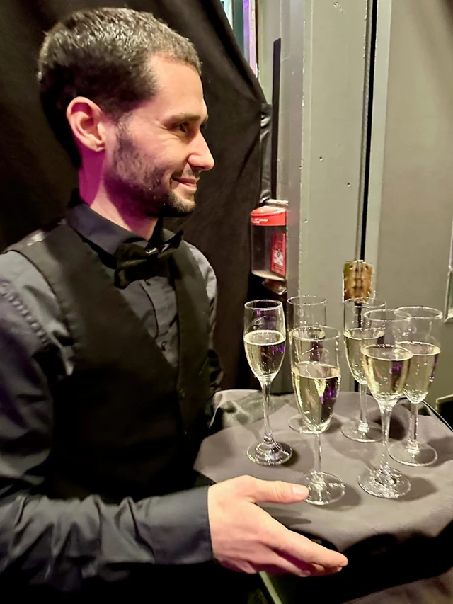 Full Service Caterers: Me & Julio Catering 4