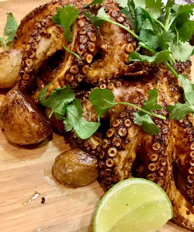 Full Service Caterers: Me & Julio Catering 26