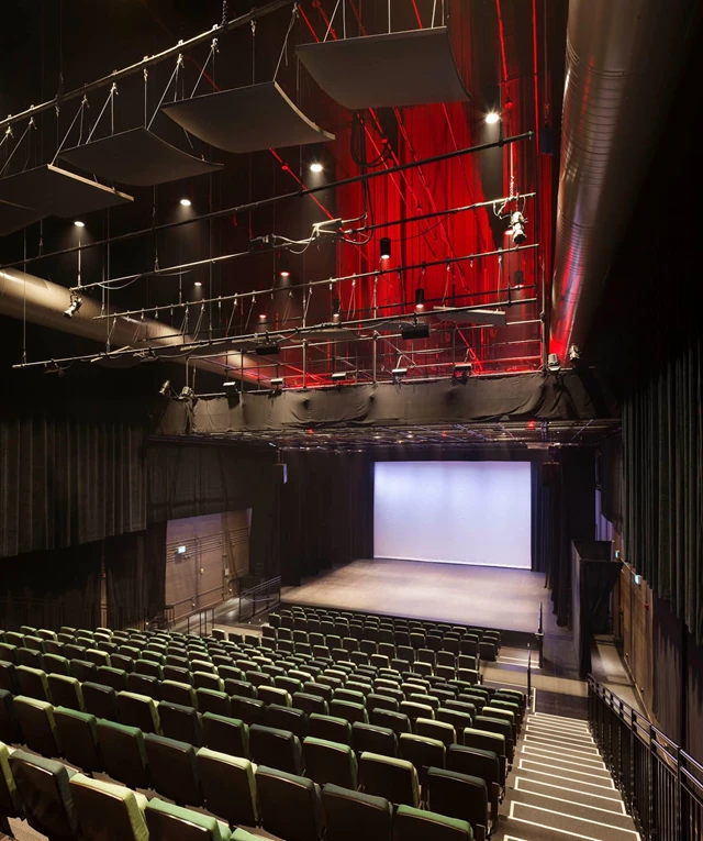 Event Theatres: Meridian Arts Centre 16